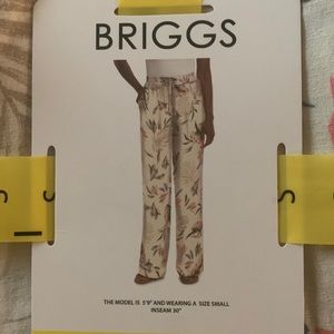 NWT Briggs Brand Tropical Pants